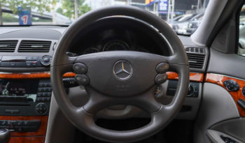 MERCEDES-BENZ E200 1.8 w211 NGT ปี2008 full