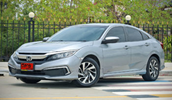 2019 HONDA CIVIC 1.8 E  เกียร์ CVT สีเทา full