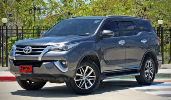 2019 TOYOTA FORTUNER 2.8 V AT 2WD สีเทา full