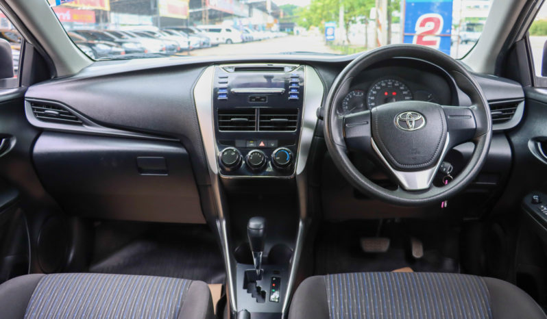 TOYOTA YARIS ATIV 1.2 J ปี2018 full