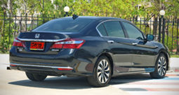 2017 HONDA ACCORD 2.0 HYBRID เกียร์ E-CVT สีดำ